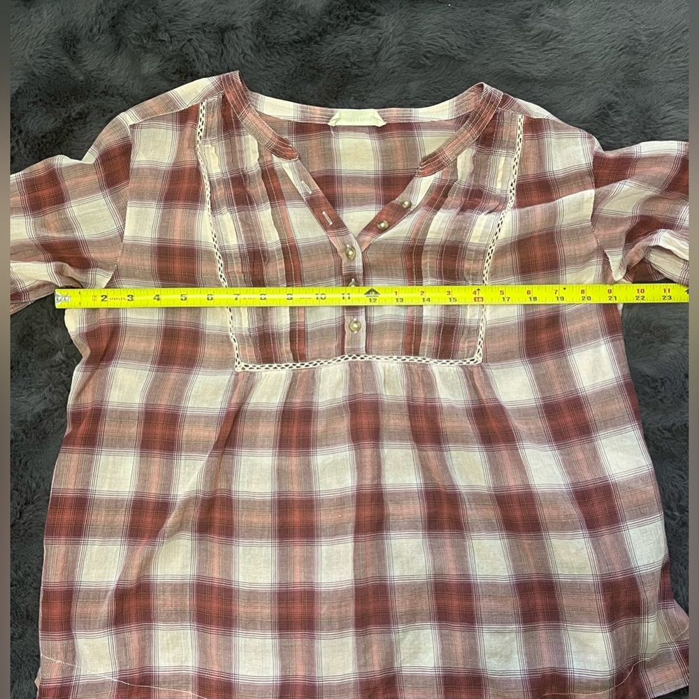 Lucky Brand 100% Cotton Mauve Plaid Henley Peasant Blouse Size Large - Picture 9 of 9